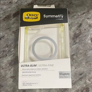 As-is NEW OtterBox Symmetry Clear iPhone 14 Plus Case